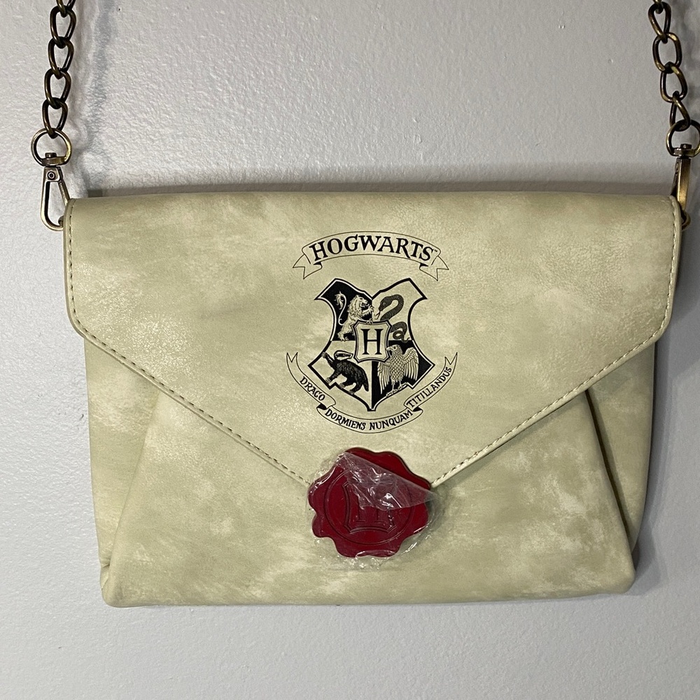 Bioworld Harry Potter Letter to Hogwarts faux leather envelope clutch purse